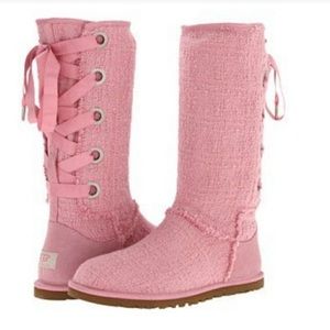 COPY - UGG Pink Heirloom Lace Up Boots